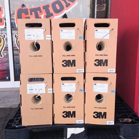 パワトレ東苗穂店から最新の買取情報 <br>【3M Cat5e コーニング Cat5e】