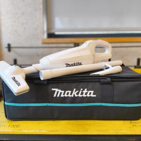 パワトレ豊平店から最新の買取情報<br>【makita CL107FD コードレス クリーナー】