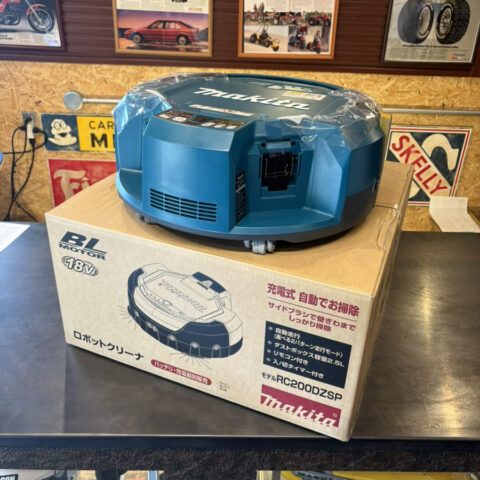 パワトレ東米里店から最新の買取情報<br>【マキタ ロボットクリーナ RC200DZ】