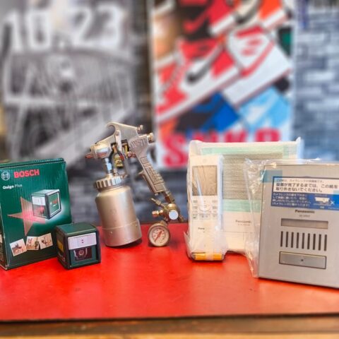 パワトレ豊平店から最新の買取情報<br>【スプレーガン|クロスラインレーザー|インターホン】
