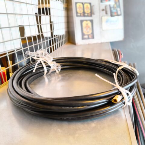 パワトレ東苗穂店から最新の買取情報<br>【フジクラ CVケーブル 4×3.5mm 半端電線】