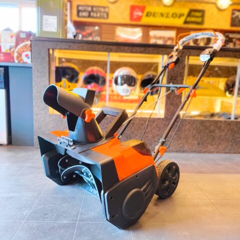 パワトレ東米里店から最新の買取情報 <br>【■ちょっと変わった除雪機買取■】