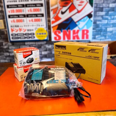 パワトレ豊平店から最新の買取情報 <br>【makita DC18RF急速充電器】【makita BL1860B 18Vバッテリー】