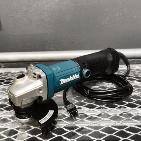 パワトレ東苗穂店から最新の買取情報<br>【makita マキタ GA5060 ディスクグラインダ】