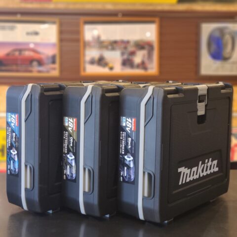 パワトレ東米里店から最新の買取情報 <br>【makita(マキタ) TD173DRGX インパクトドライバ 3台】