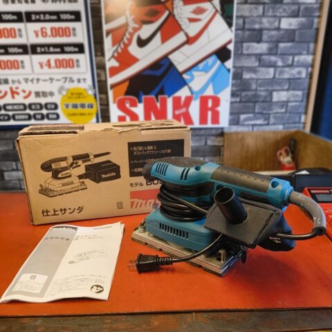 パワトレ豊平店から最新の買取情報 <br>【makita(マキタ) BO3710 仕上げサンダ】