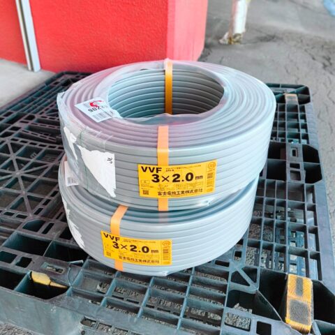 パワトレ東苗穂店から最新の買取情報<br>【富士電線 VVF 3×2.0mm 2巻（シール跡あり）】