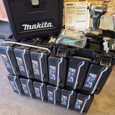 パワトレ東苗穂店から最新の買取情報 <br>【マキタ makita TD173DRGX 14台】
