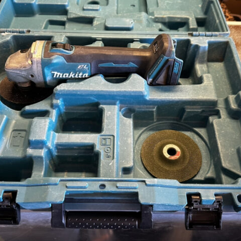 パワトレ東苗穂店から最新の買取情報 <br>【makita ディスクグラインダ GA403DRGN】