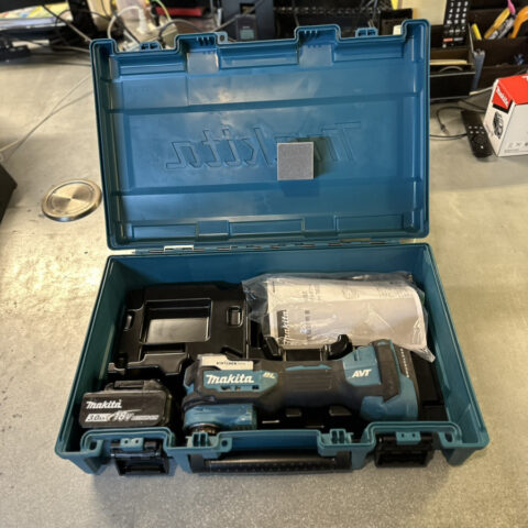 パワトレ東苗穂店から最新の買取情報 <br>【makita 充電式マルチツール TM52D】