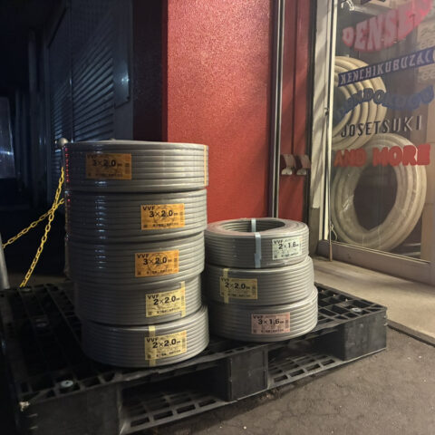 パワトレ東苗穂店から最新の買取情報 <br>【富士電線 計8巻】