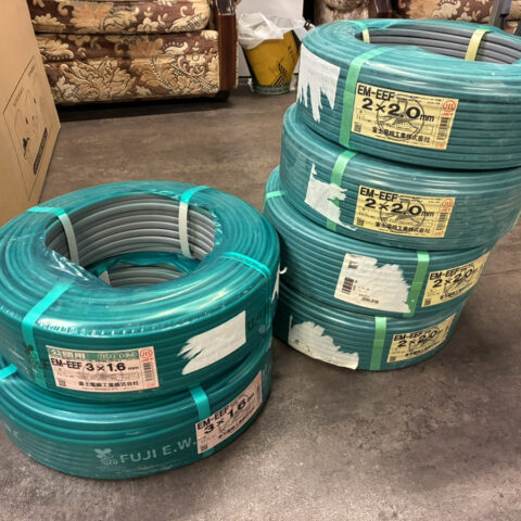 パワトレ東苗穂店から最新の買取情報 <br>【富士電線 VVFケーブルマイナー 6巻】