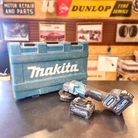 パワトレ東米里店から最新の買取情報<br>【Makita ディスクグラインダー GA002GRDX】
