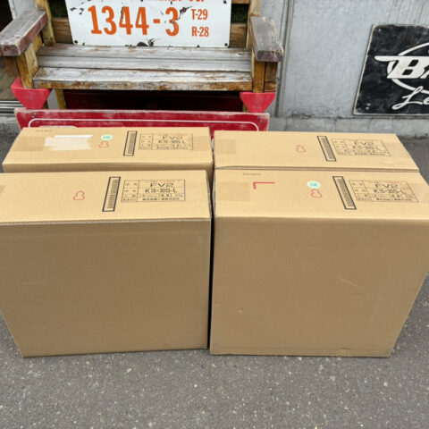 パワトレ豊平店から最新の宅配買取情報 <br>【桑名金属 フレキ管 FV2 4箱】
