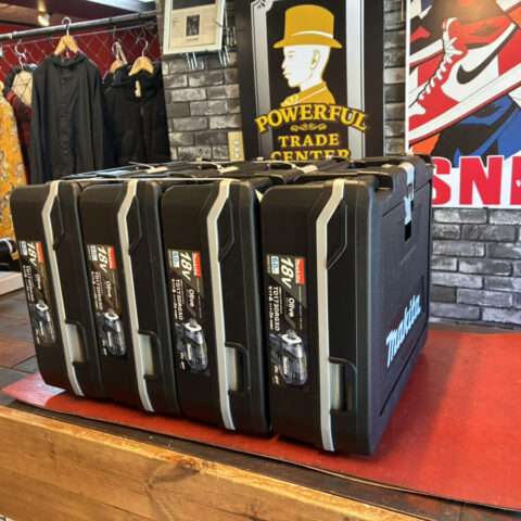 パワトレ豊平店から最新の買取情報 <br>【マキタ インパクトドライバ オリーブ 4台】