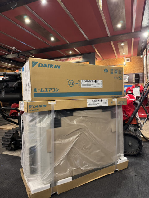 DAIKIN ルームエアコン F226ATKS-W買取